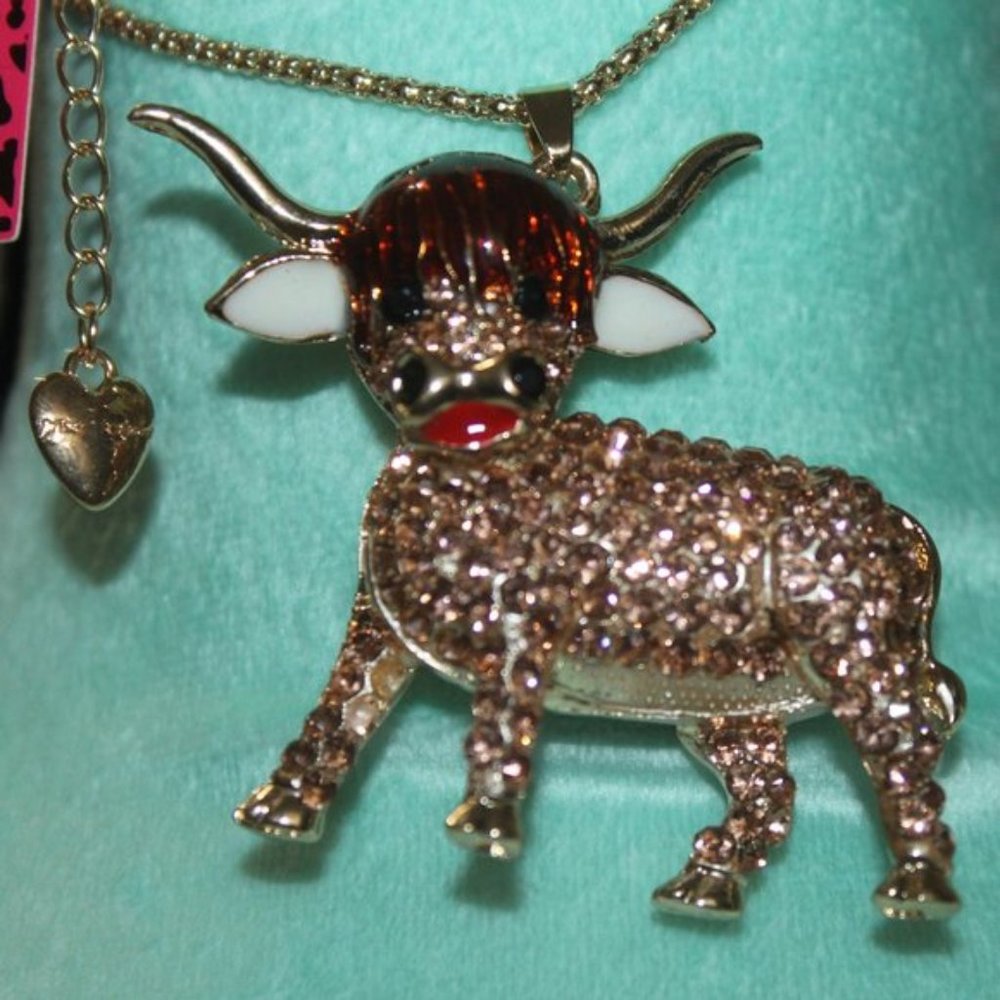 Betsey Johnson Amber Long Horn bull Necklace